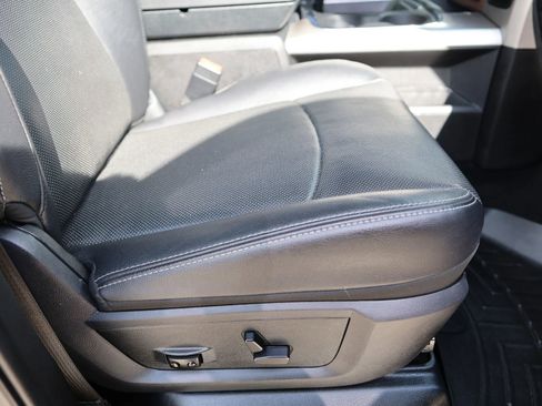 Used 2017 RAM 2500 Laramie w/ Sport Appearance Group image 43