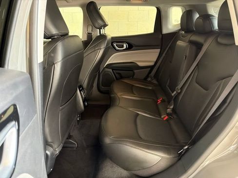 Used 2022 Jeep Compass Limited AWD/4WD image 22