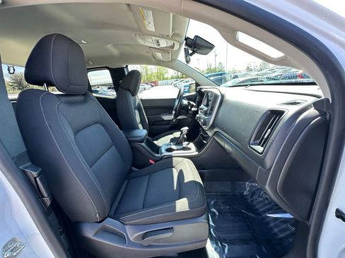 Used 2022 Chevrolet Colorado LT w/ Fleet Safety Package AWD/4WD image 26