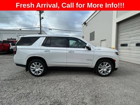 Used 2022 Chevrolet Tahoe High Country AWD/4WD image 12