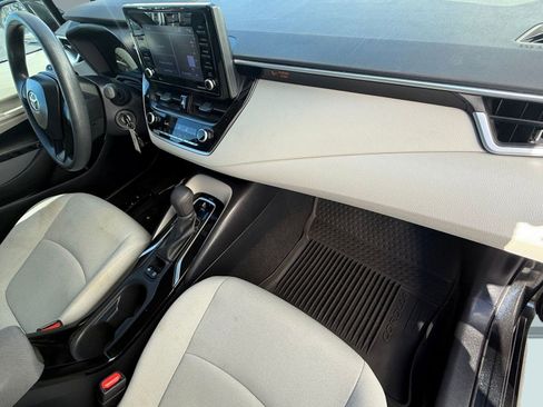 Certified 2022 Toyota Corolla L image 33