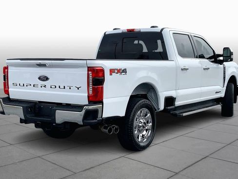 Certified 2023 Ford F250 Lariat w/ Chrome Package image 12