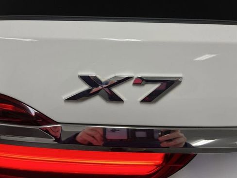 Used 2022 BMW X7 xDrive40i w/ Premium Package AWD/4WD image 33