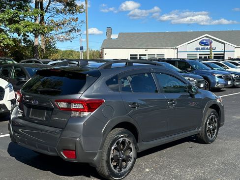 Used 2023 Subaru Crosstrek 2.0i Premium AWD/4WD image 5