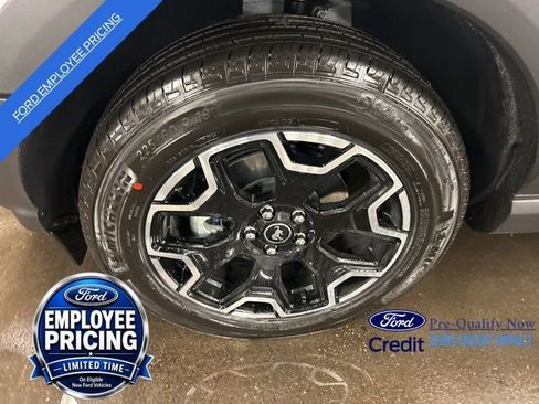 New 2026 Ford Bronco Sport Outer Banks AWD/4WD image 8