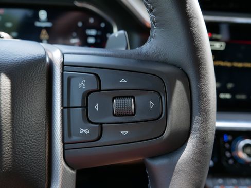 Used 2024 GMC Sierra 1500 Denali AWD/4WD image 29