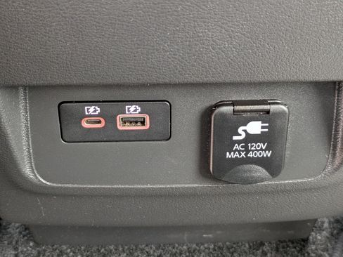 Used 2025 Nissan Frontier SL AWD/4WD image 15