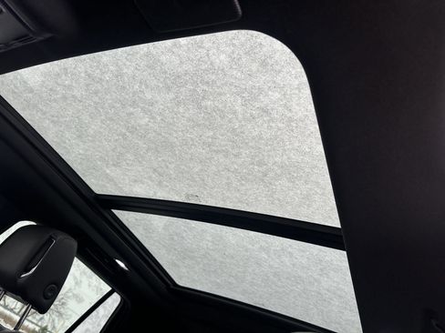 Used 2023 Cadillac Escalade Sport image 38