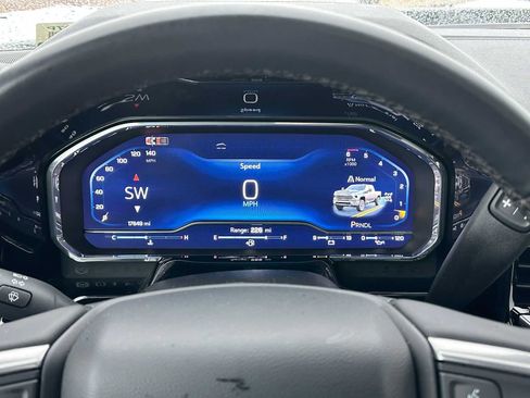 Certified 2024 Chevrolet Silverado 2500 LTZ w/ LTZ Convenience Package image 24