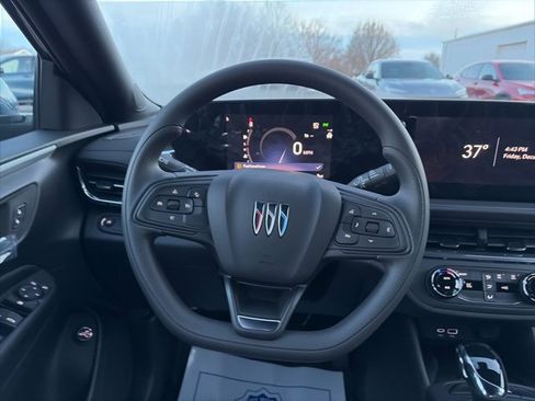 New 2026 Buick Envista Preferred w/ Convenience II Package image 15