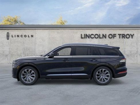 New 2025 Lincoln Aviator Reserve image 3