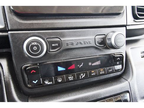 Used 2025 RAM ProMaster 2500 w/ Convenience Group FWD image 27