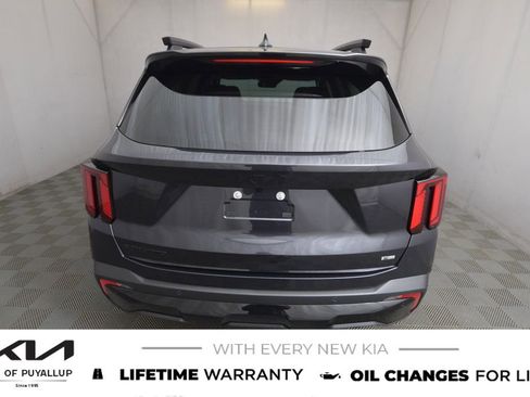 New 2026 Kia Sorento SX image 6