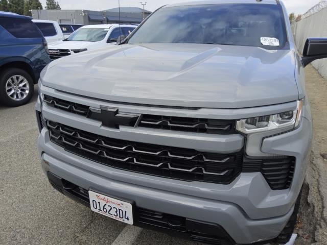 Used 2025 Chevrolet Silverado 1500 RST w/ Convenience Package II AWD/4WD image 5