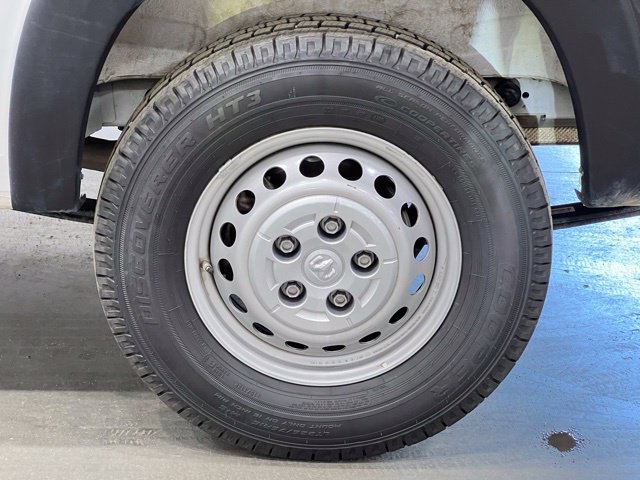 Used 2025 RAM ProMaster 2500 w/ Convenience Group FWD image 37