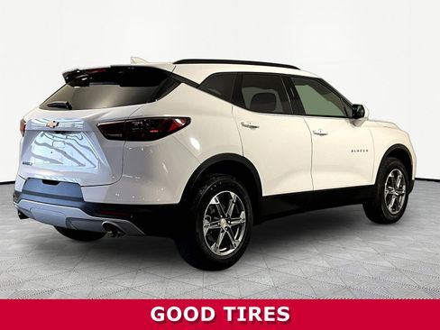 Used 2024 Chevrolet Blazer LT w/ Convenience Package FWD image 6