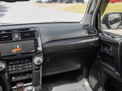Used 2018 Toyota 4Runner Limited AWD/4WD image 25