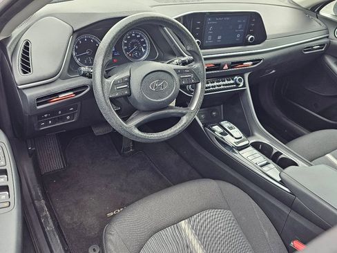 Used 2022 Hyundai Sonata SE image 13