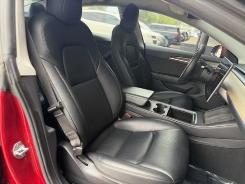 Used 2022 Tesla Model 3 Long Range AWD/4WD image 18