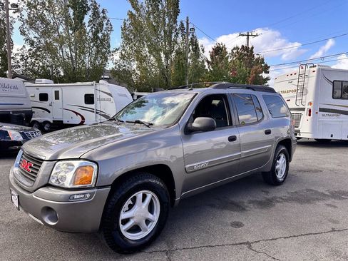 Used 2005 GMC Envoy XL SLE image 8