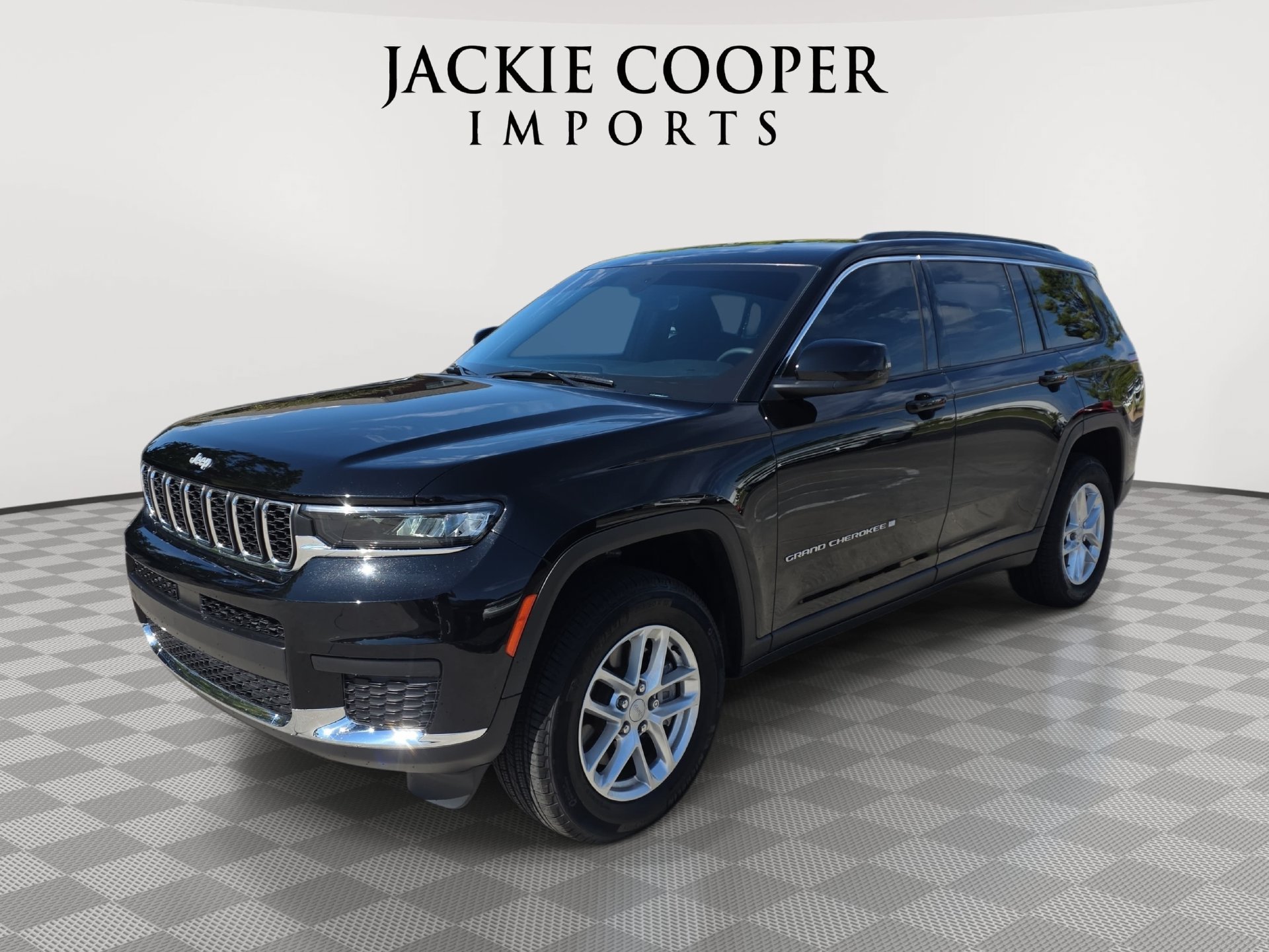 Used 2025 Jeep Grand Cherokee L Laredo w/ Luxury Tech Group I AWD/4WD 360° Tour