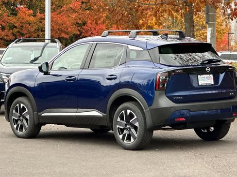 New 2026 Nissan Kicks SV w/ SV Premium Package image 6