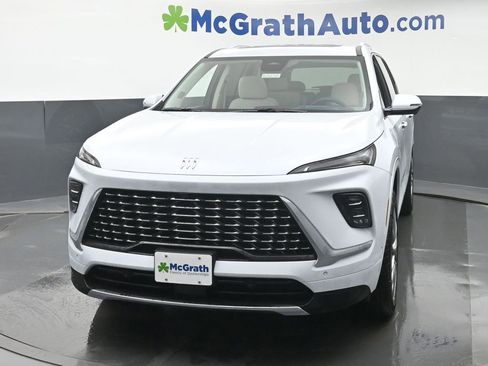 New 2026 Buick Enclave Avenir w/ Super Cruise Package image 6