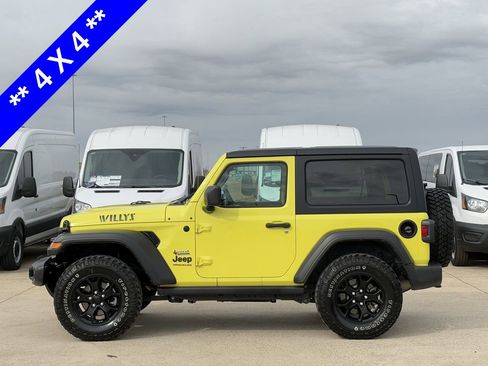 Used 2022 Jeep Wrangler Willys image 3