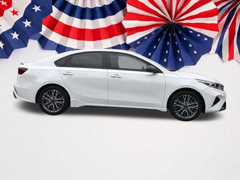 Used 2024 Kia Forte GT-Line FWD image 28