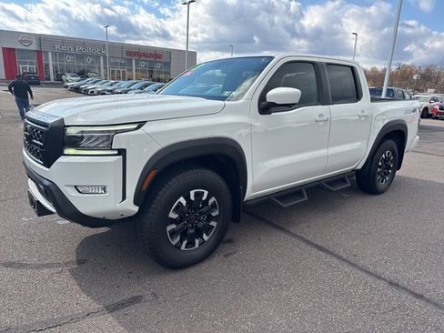 Certified 2023 Nissan Frontier PRO-4X w/ Pro Convenience Package image 44