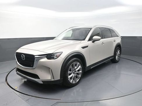 Used 2024 MAZDA CX-90 3.3 Turbo w/ Premium Package AWD/4WD image 3