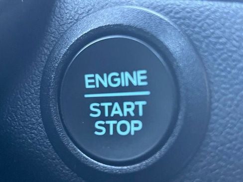 Used 2023 Ford Escape ST-Line AWD/4WD image 23