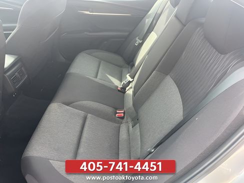 Used 2025 Toyota Camry LE FWD image 22