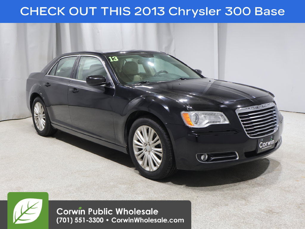 Used 2013 Chrysler 300 AWD w/ Driver Convenience Group image 1
