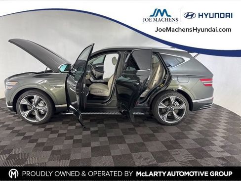 Used 2025 Genesis GV80 3.5T Prestige AWD/4WD image 9