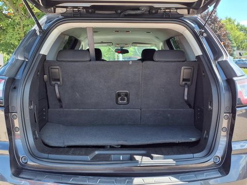 Used 2014 Chevrolet Traverse LT w/ All-Star Edition FWD image 10