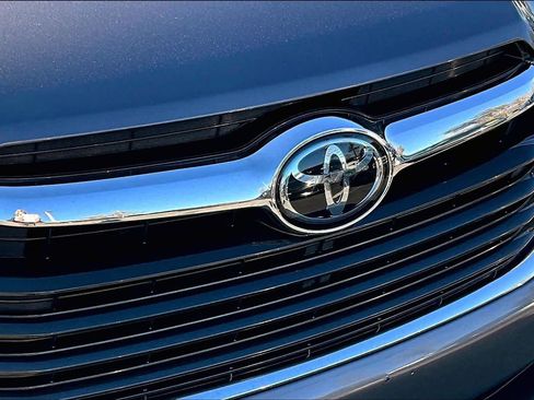 Used 2015 Toyota Highlander Limited Platinum image 30