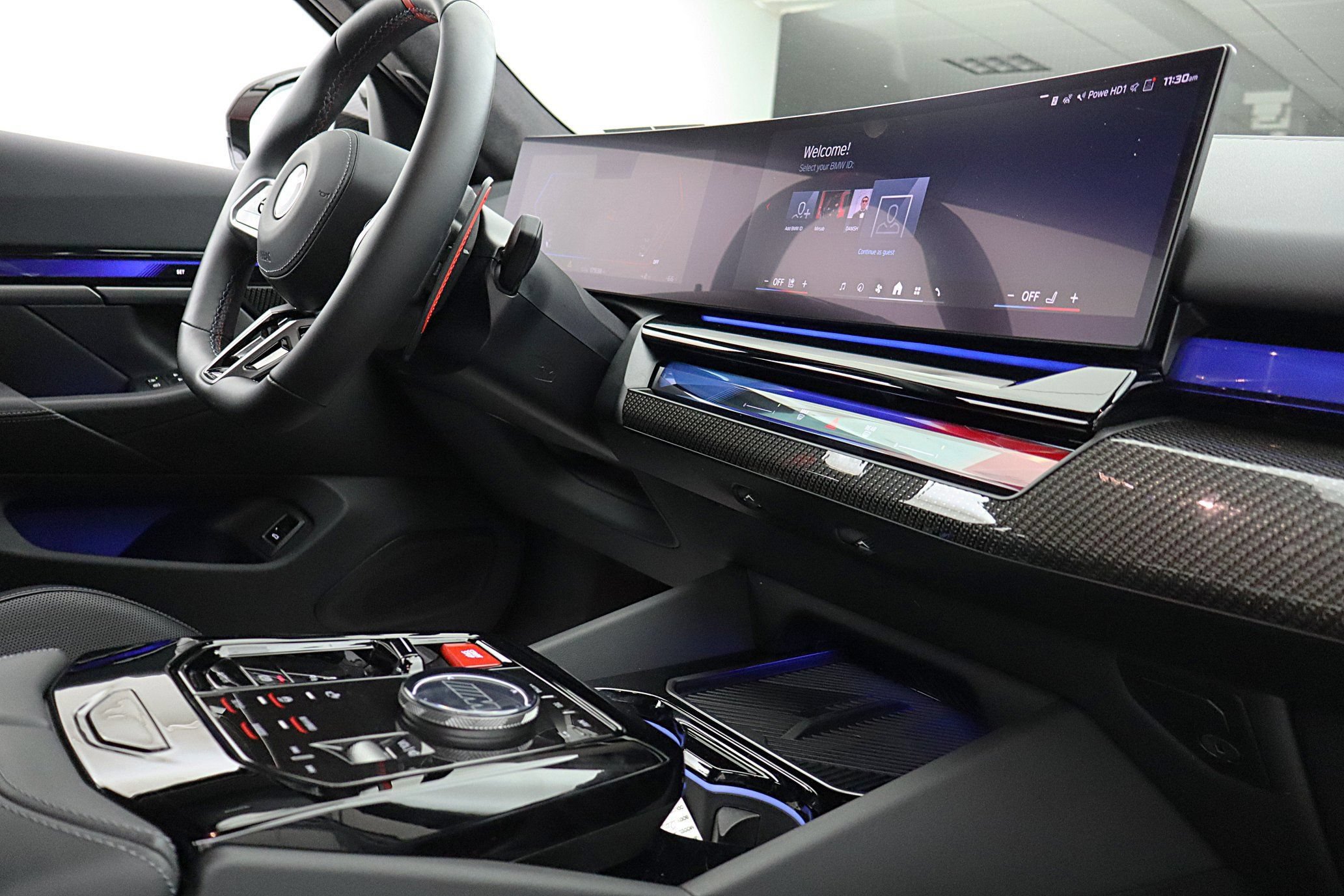 Used 2025 BMW M5 w/ Carbon Package AWD/4WD image 32
