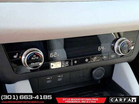 New 2025 Mitsubishi Outlander SE image 13