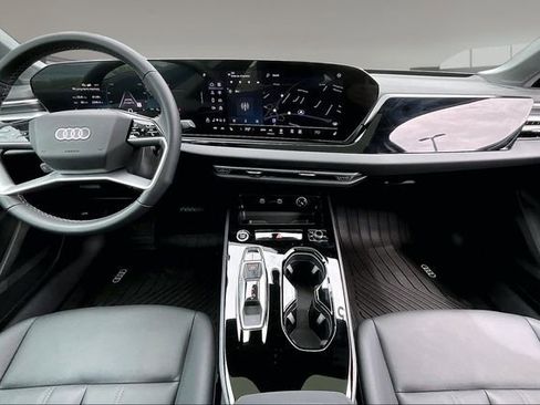 Used 2025 Audi A5 2.0T Premium w/ Convenience Package AWD/4WD image 7