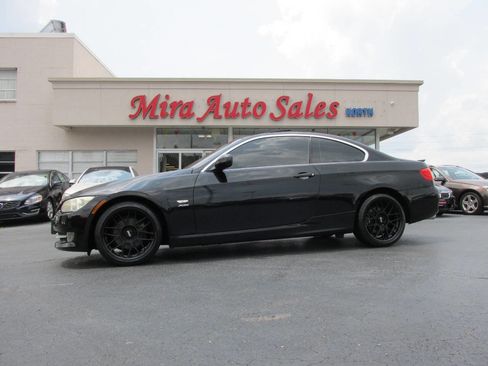 Used 2011 BMW 328i xDrive Coupe image 2