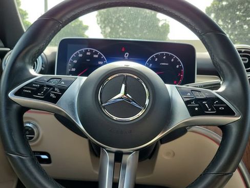 Used 2023 Mercedes-Benz C 300 Sedan image 22