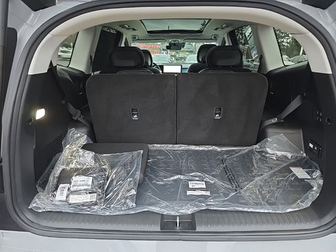 Certified 2026 Hyundai Ioniq 9 Limited image 33