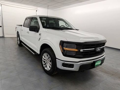 New 2026 Ford F150 XLT w/ XLT Chrome Appearance Package image 2