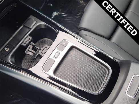 Certified 2025 Mercedes-Benz GLA 250 image 18