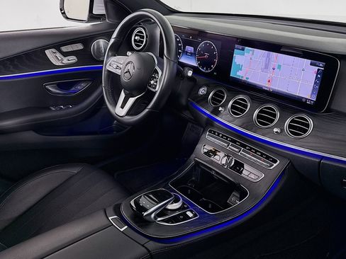 Certified 2020 Mercedes-Benz E 350 Sedan w/ Premium Package image 16