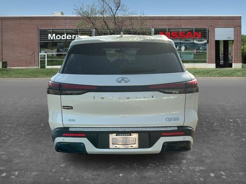 Used 2023 INFINITI QX60 Luxe w/ Cargo Package AWD/4WD image 3