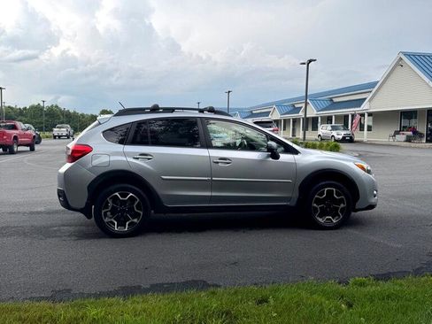 Used 2015 Subaru Crosstrek 2.0i Limited image 3