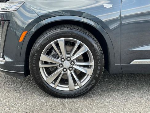 Used 2022 Cadillac XT6 Premium Luxury AWD/4WD image 49