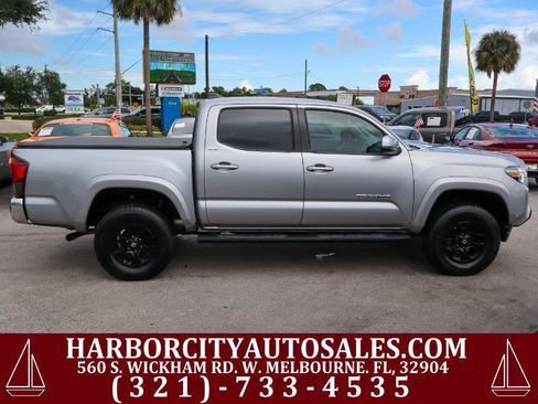 Used 2021 Toyota Tacoma SR5 RWD image 7
